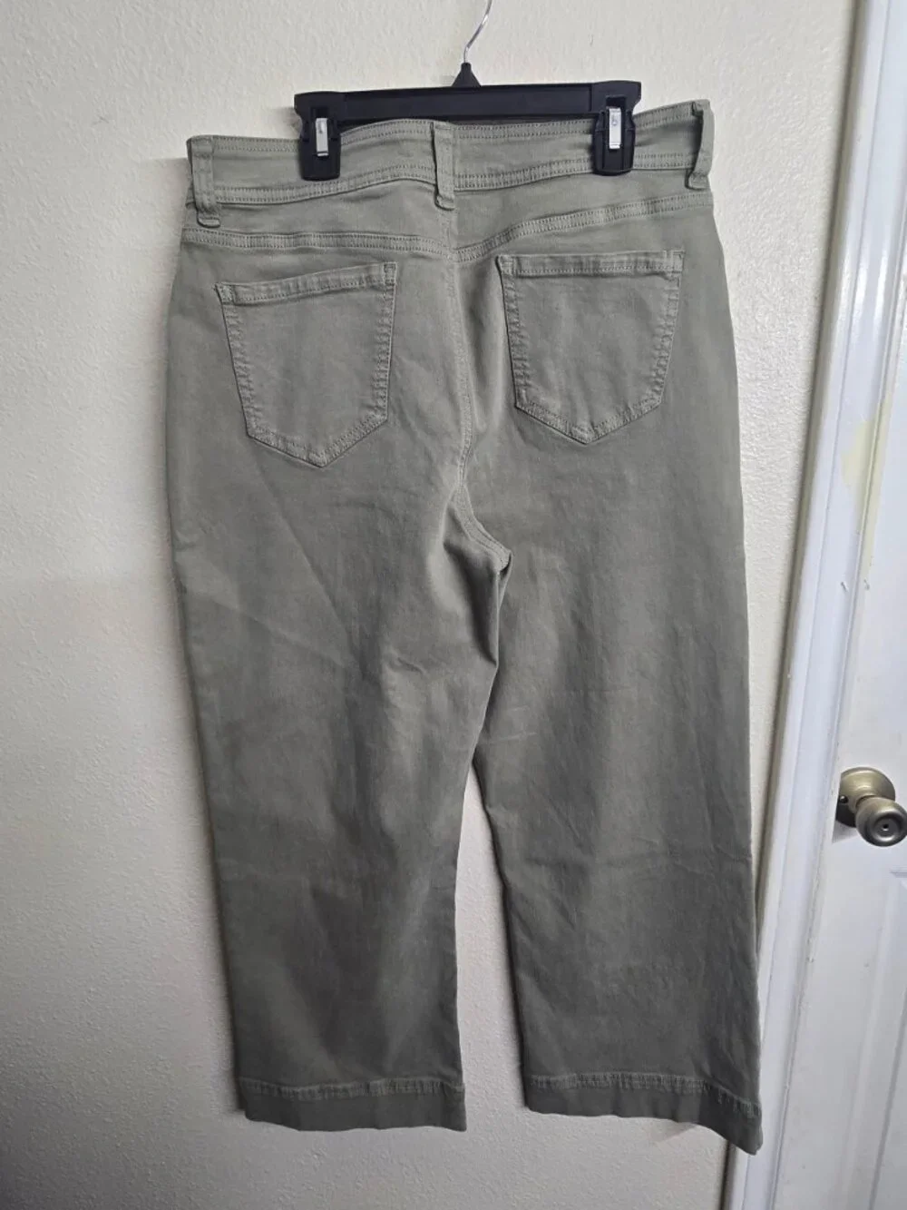 Buffalo David Bitton Brigette High-Rise Soft Stretch Crop Pant 10/30 Olive Green